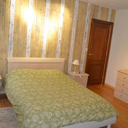 En Chapoisie Bed & Breakfast Ciney Eksteriør bilde